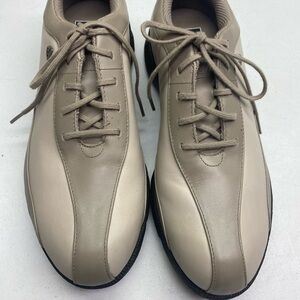 NWOT adidas GRY Leather Spike-less Golf Shoes, 7.5 US Winter Sale